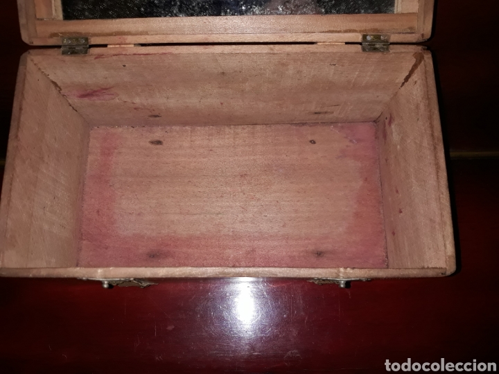 Antig&uuml;edades: Caja de costura - Foto 6