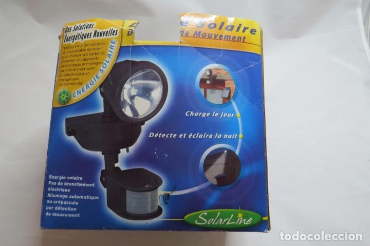 Antig&uuml;edades: LAMPARA LED CON DETECTOR DE PRESENCIA Y DE CARGA SOLAR - Foto 2