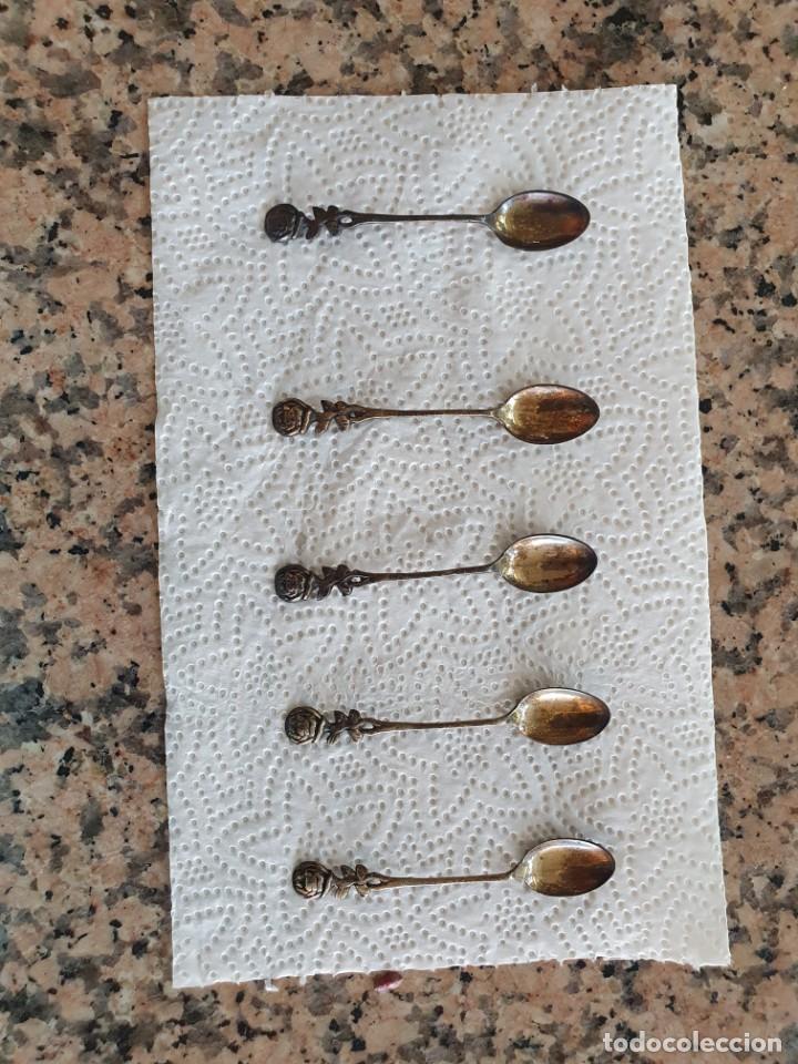 Antig&uuml;edades: Antiguo juego de cucharitas ba&ntilde;o de plata
