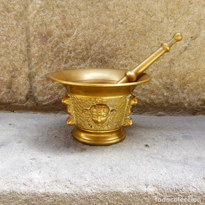 Antig&uuml;edades: Antiguo almirez o mortero en Bronce - Foto 2