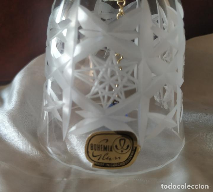 Antigüedades: Preciosa campana de cristal de Bohemia tallado. Checoslovaquia. Nueva - Foto 5 - 295362463