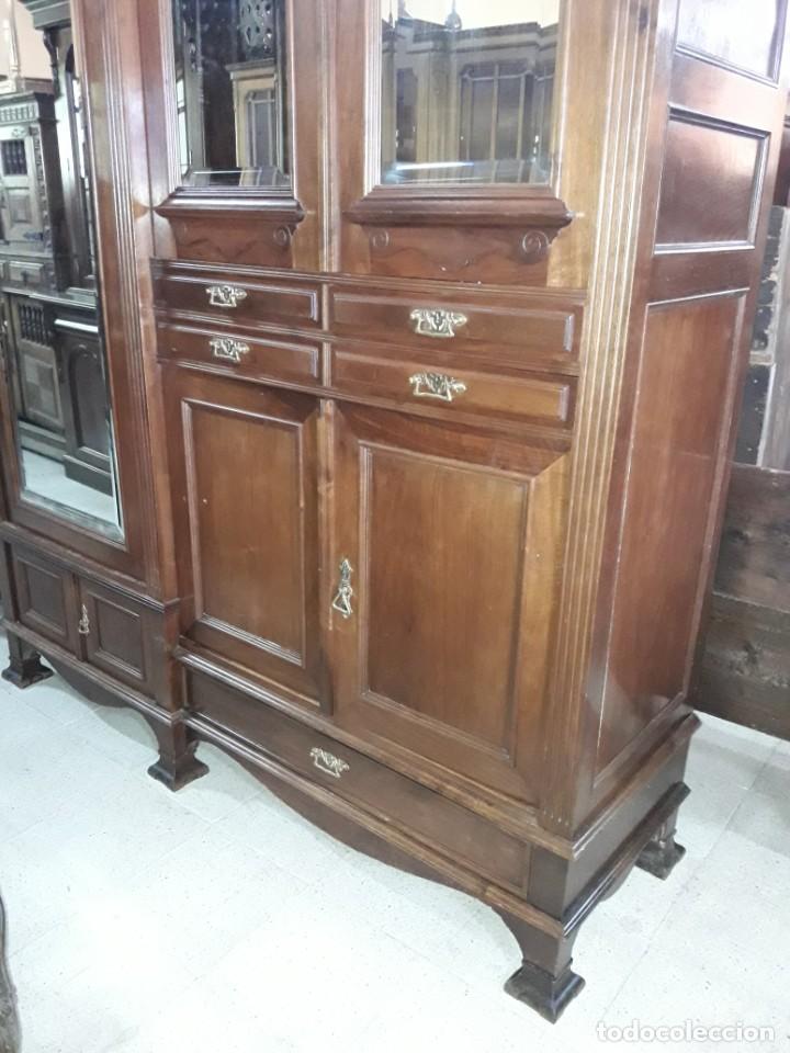 Antig&uuml;edades: Armario - Foto 3