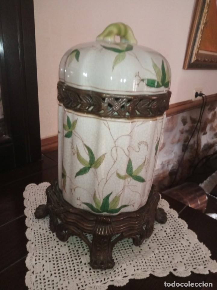 Antig&uuml;edades: Jarr&oacute;n porcelana china y bronce - Foto 2