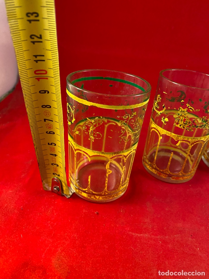 Antig&uuml;edades: 4 vasos cristal decorativos - Foto 4