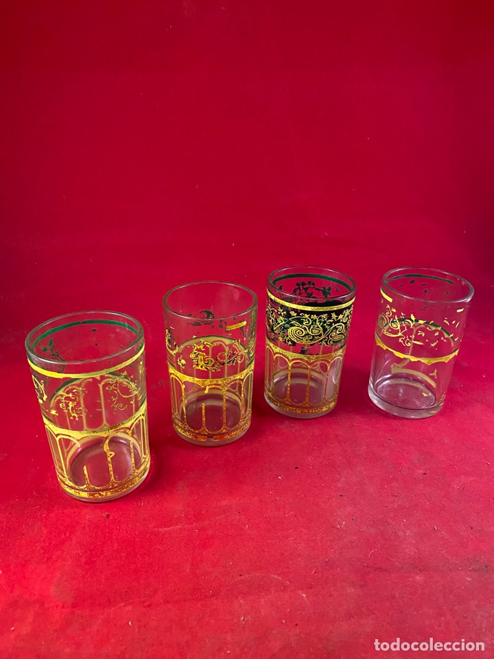 Antig&uuml;edades: 4 vasos cristal decorativos - Foto 1