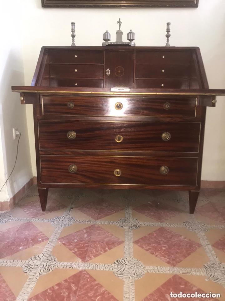 Antig&uuml;edades: C&oacute;moda Carlos IV. Pp. Siglo XIX - Foto 4