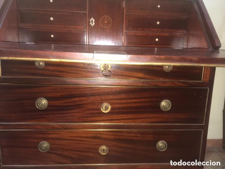 Antig&uuml;edades: C&oacute;moda Carlos IV. Pp. Siglo XIX - Foto 5