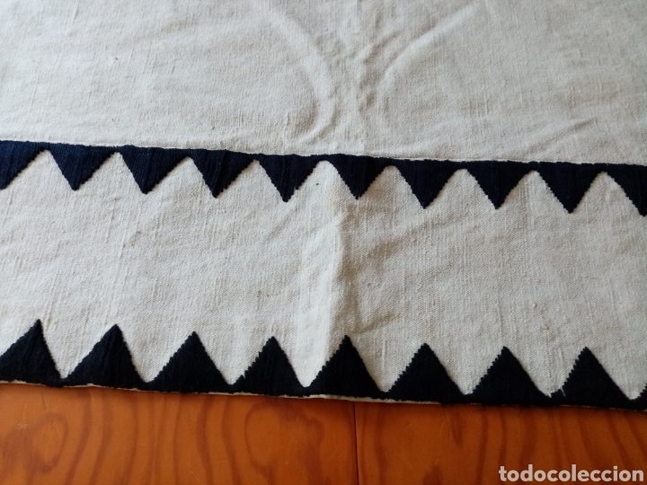 Antig&uuml;edades: Alfombra de lino antiguo - Foto 4