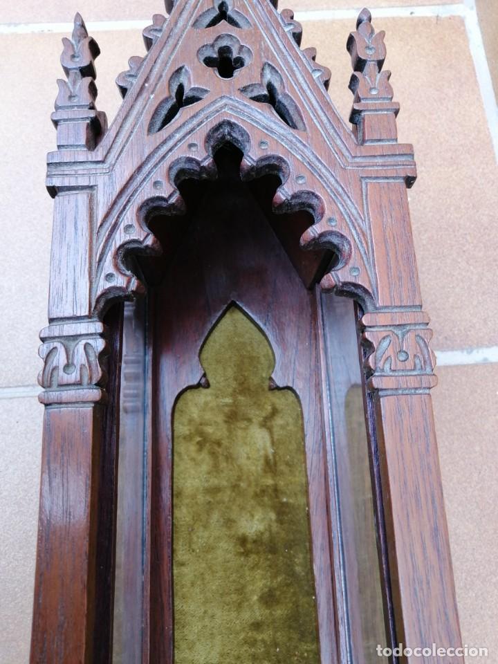 Antig&uuml;edades: CAPILLA DE MADERA SIGLO XIX - Foto 2
