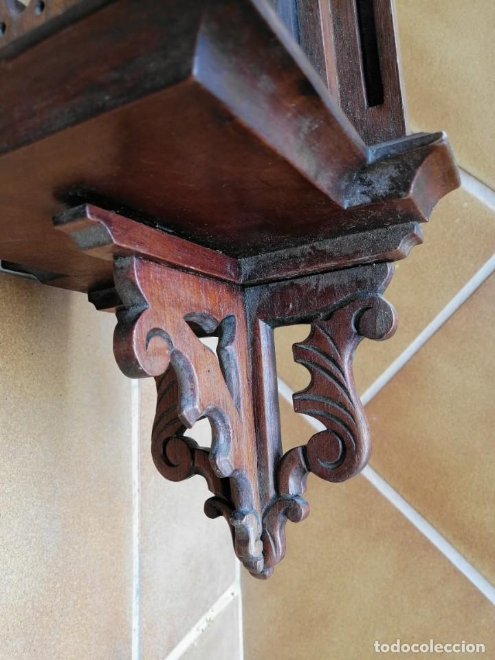 Antig&uuml;edades: CAPILLA DE MADERA SIGLO XIX - Foto 15