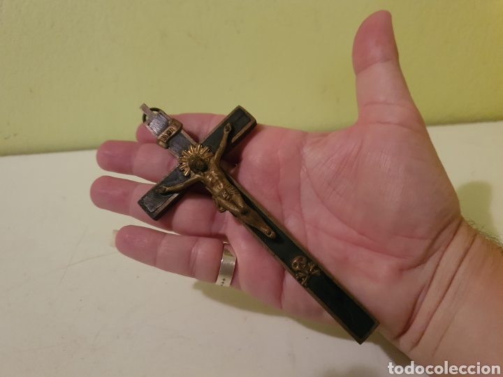 Antig&uuml;edades: ANTIGUA CRUZ REALIZADA EN MADERA Y BRONCE - Foto 6