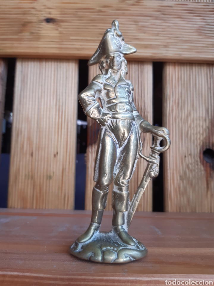 Antig&uuml;edades: Soldado de bronce - Foto 1