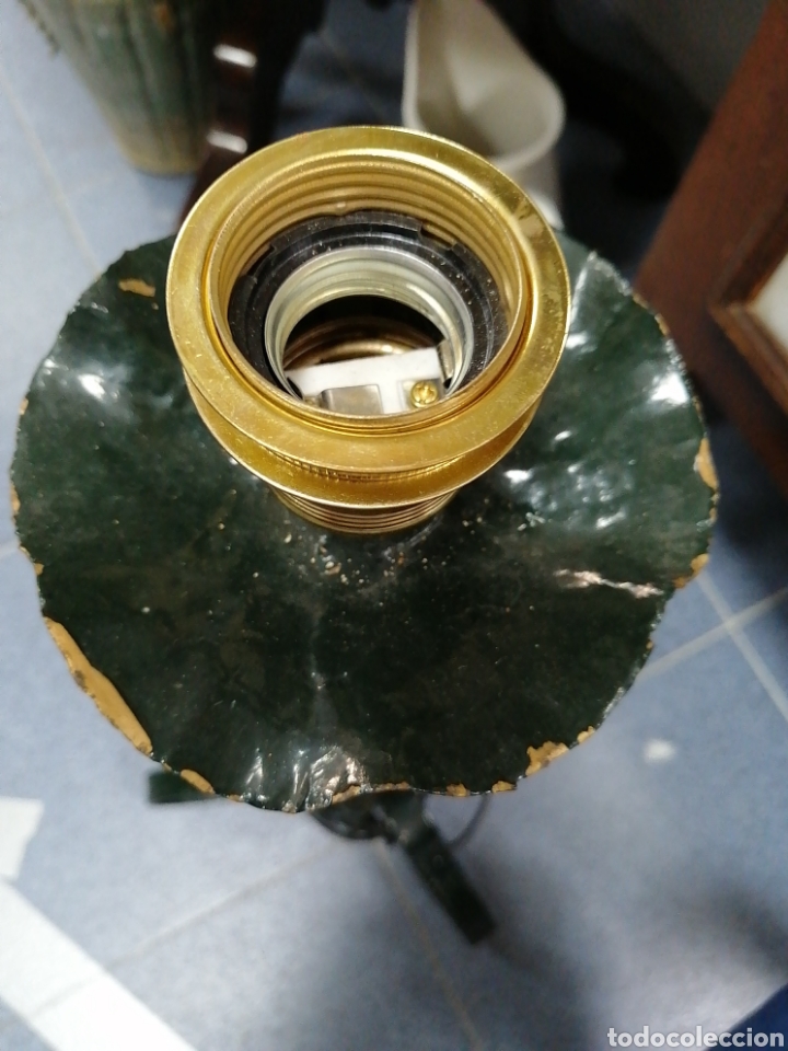 Antig&uuml;edades: Pie de l&aacute;mpara de hierro - Foto 3