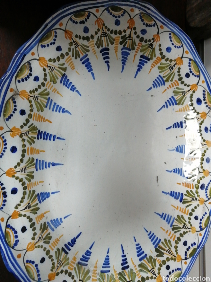 Antig&uuml;edades: Sopera y bandeja Talavera - Foto 4