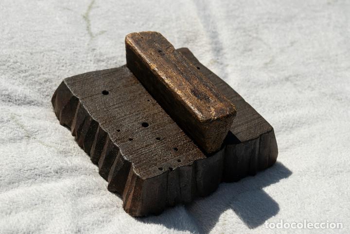 Antig&uuml;edades: Sello de estampaci&oacute;n de madera - Foto 3