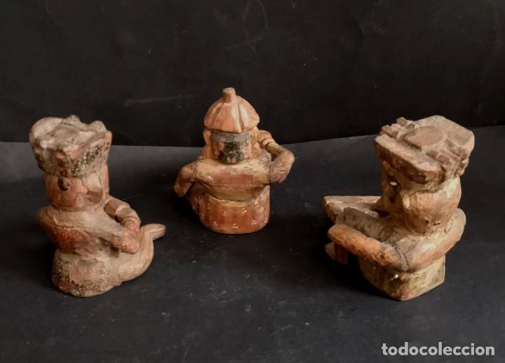 Antig&uuml;edades: Trio musical de madera policromada - Foto 3