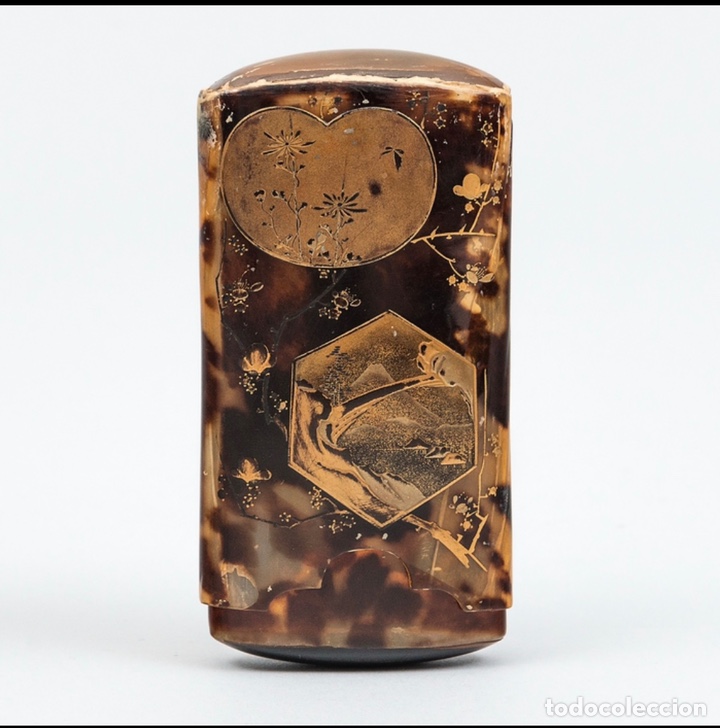 Antiques: Tabaquera japonesa en carey del siglo XIX