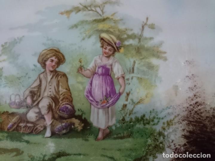 Antig&uuml;edades: plato porcelana - Foto 2