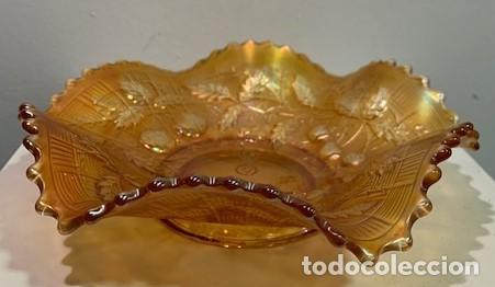 Antig&uuml;edades: Carnival glass, frutero. - Foto 2