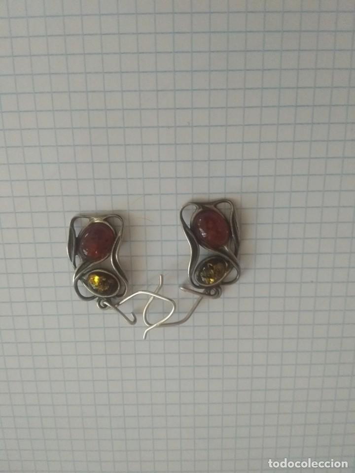 Antig&uuml;edades: Pendiente de plata y &aacute;mbar - Foto 1