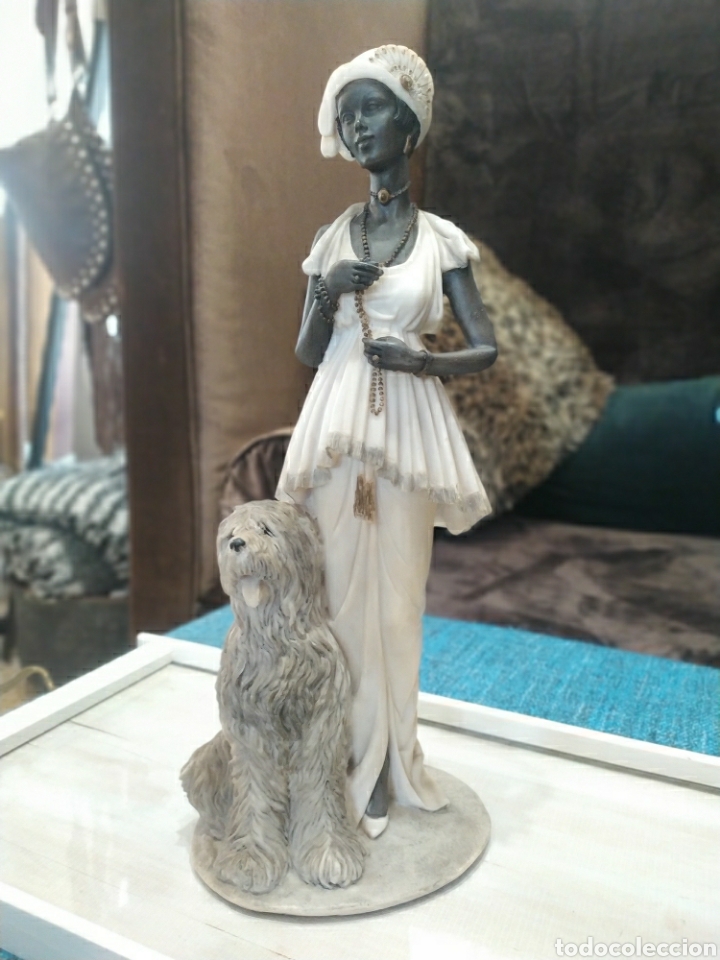 Antiquit&auml;ten: -&- figura escultura?de porcelana . A.belcari