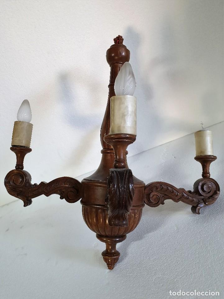 Antig&uuml;edades: ANTIGUA LAMPARA DE MADERA - Foto 1