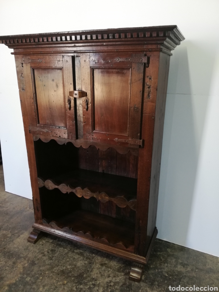 Antig&uuml;edades: Mueble r&uacute;stico casta&ntilde;o - Foto 2