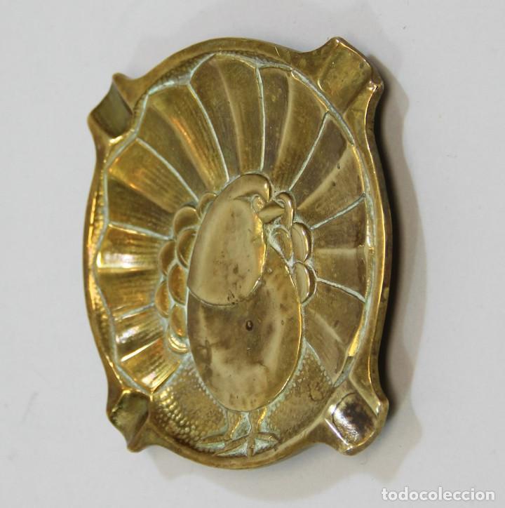 Antig&uuml;edades: Cenicero Art Dec&oacute; en bronce - Foto 3
