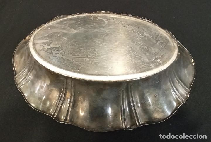 Antig&uuml;edades: Bandeja ovalada con marcajes. Iniciales. C3 - Foto 6