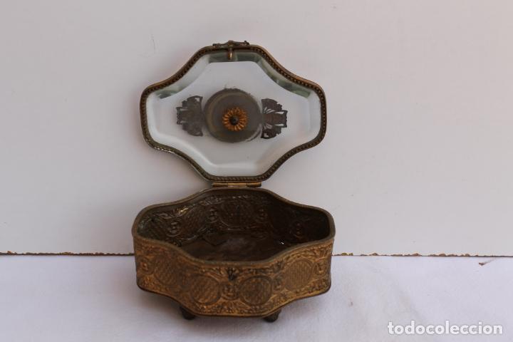 Antig&uuml;edades: JOYERO DE BRONCE ORMOLU FRANCES SIGLO XIX - Foto 3
