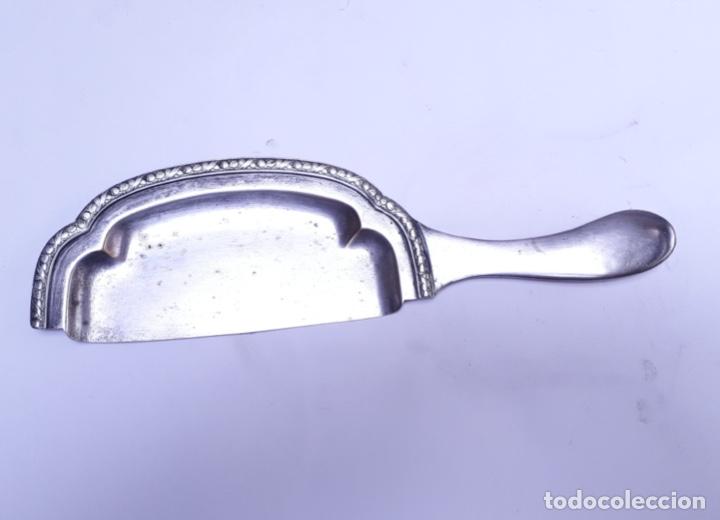 Antig&uuml;edades: Recogemigas firmado - Foto 1