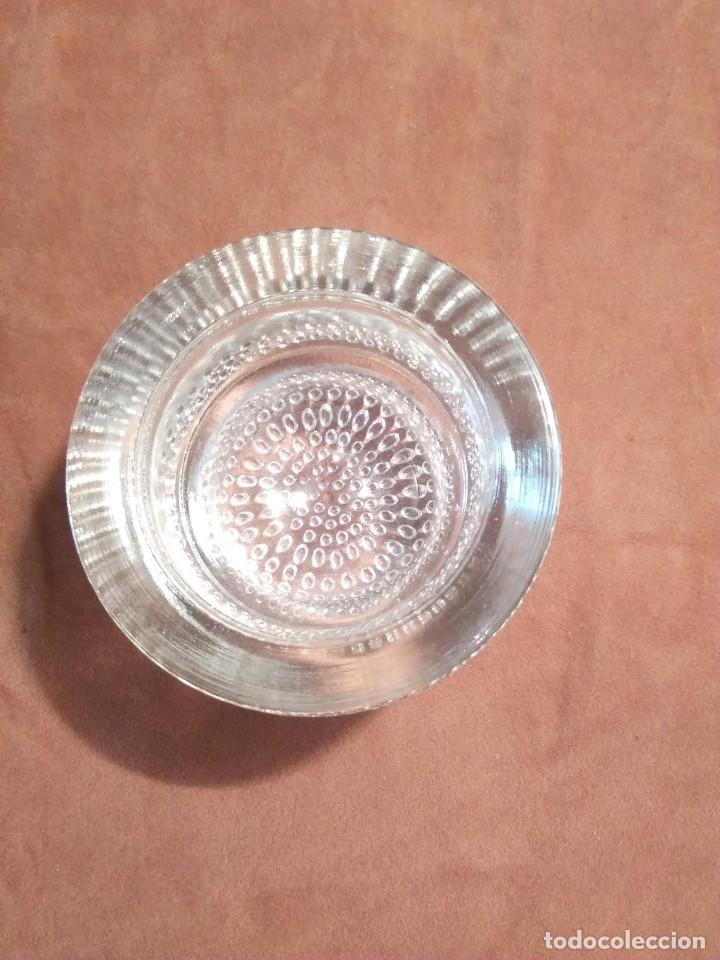 Antig&uuml;edades: CENICERO DE CRISTAL TALLADO - Foto 1