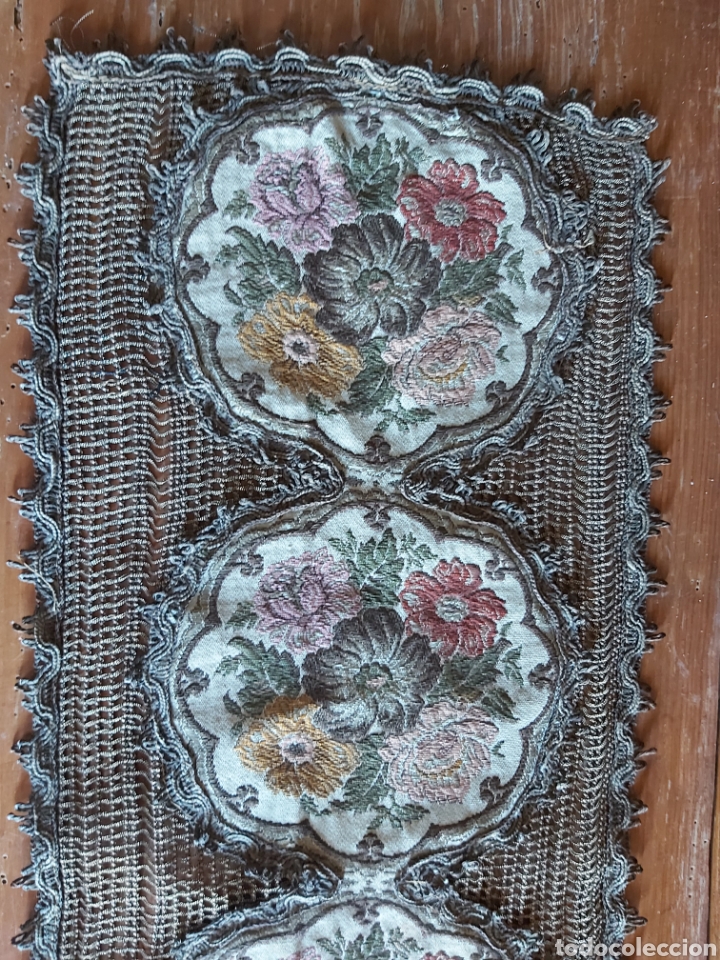 Antig&uuml;edades: I Tapete con rosetones con flores - Foto 2
