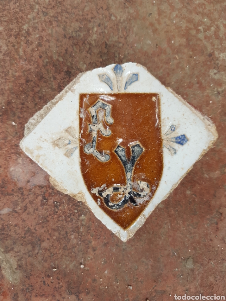 Antig&uuml;edades: Olambrilla Triana - Foto 1