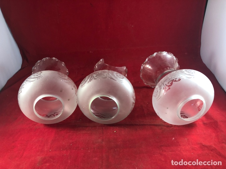 Antig&uuml;edades: Lote de 3 tulipas antiguas - Foto 4