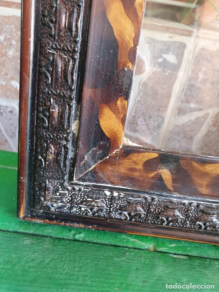 Antig&uuml;edades: antigo marco - Foto 2