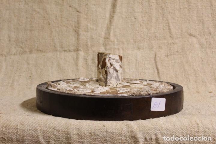 Antig&uuml;edades: peana - Foto 1