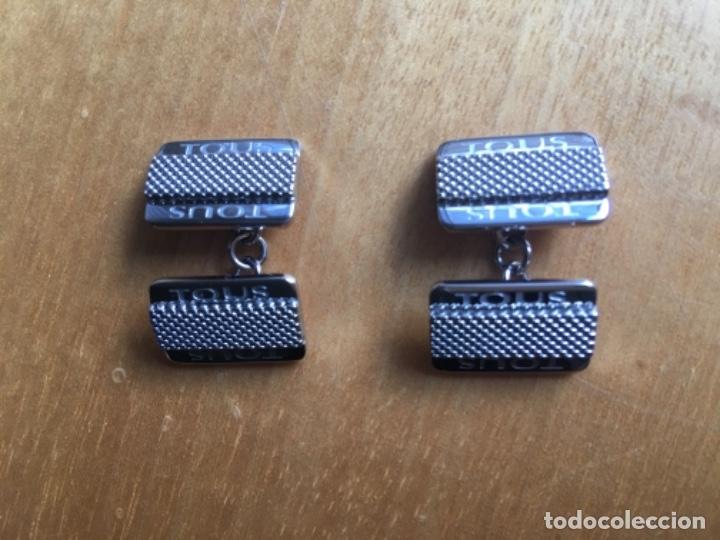 Antig&uuml;edades: Gemelos logo Tous acero - Foto 1