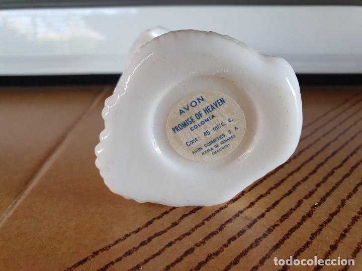 Antig&uuml;edades: Antigua botella de avon - Foto 2