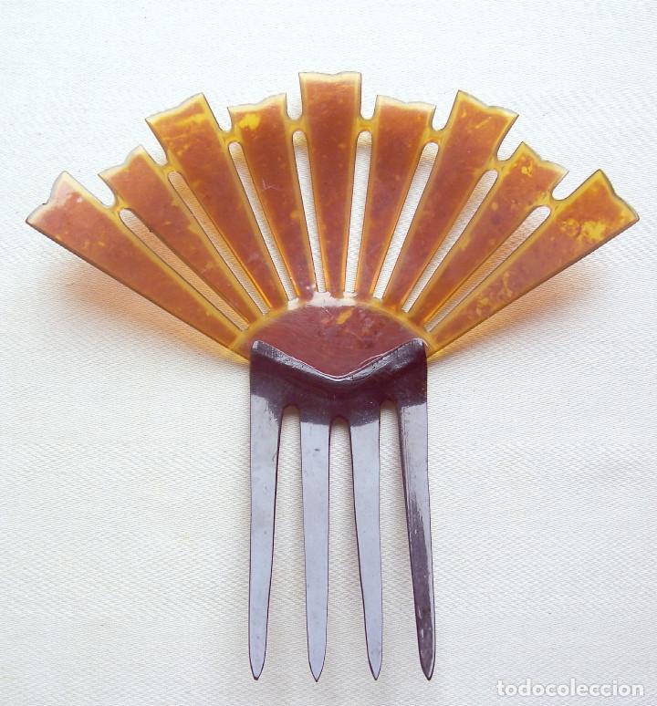 Antig&uuml;edades: Peineta en celuloide color &aacute;mbar estilo Art Deco - Foto 4