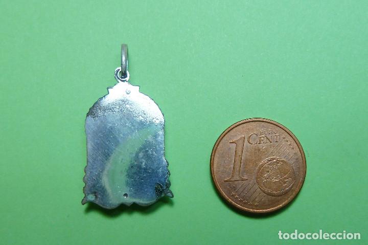 Antig&uuml;edades: Medalla de S. Antonio en n&aacute;car - Foto 2
