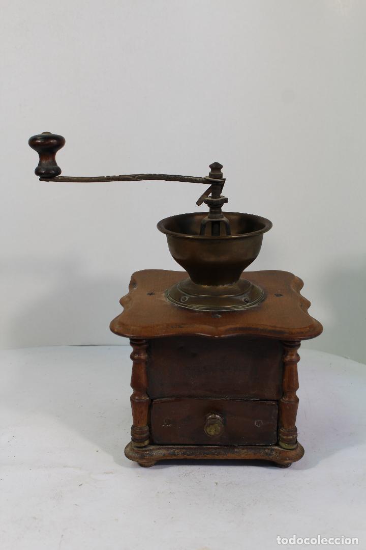 Oggetti Antichi: molinillo de caf&eacute; antiguo
