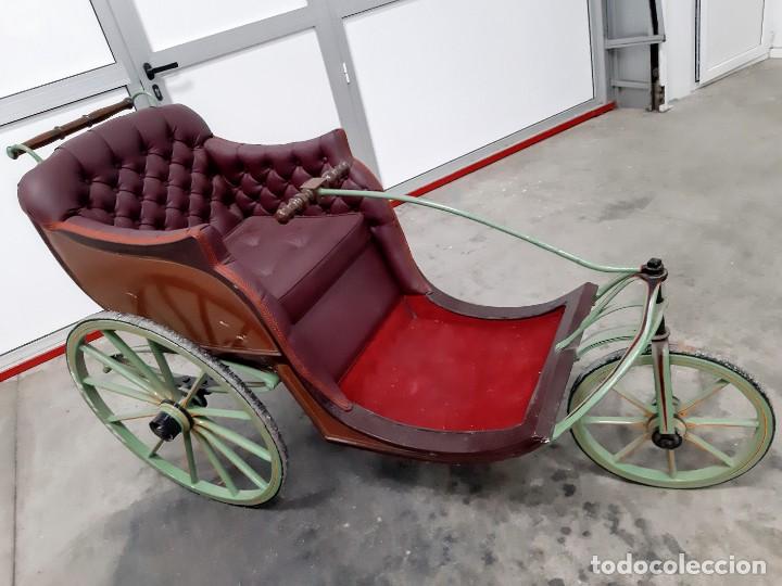 Antiguidades: Triciclo de paseo para minusv&aacute;lidos principio s.XX