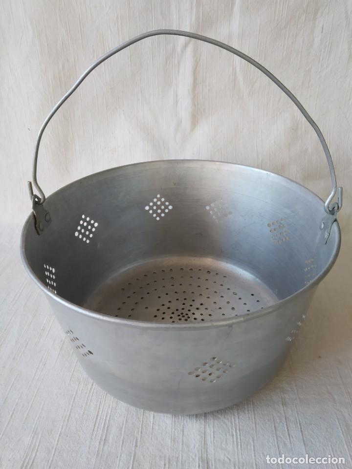 Antig&uuml;edades: ESCURRIDORA - ESCURRIDOR DE CESTA DE ALUMINIO - *R - Foto 1