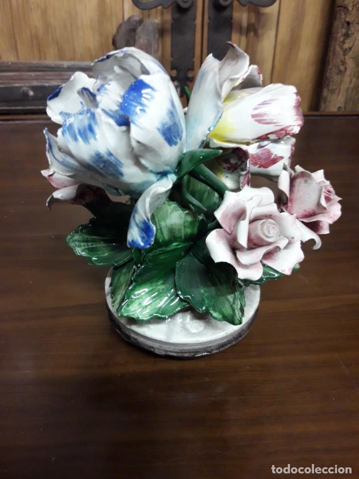 Antig&uuml;edades: Florero de ceramica - Foto 2