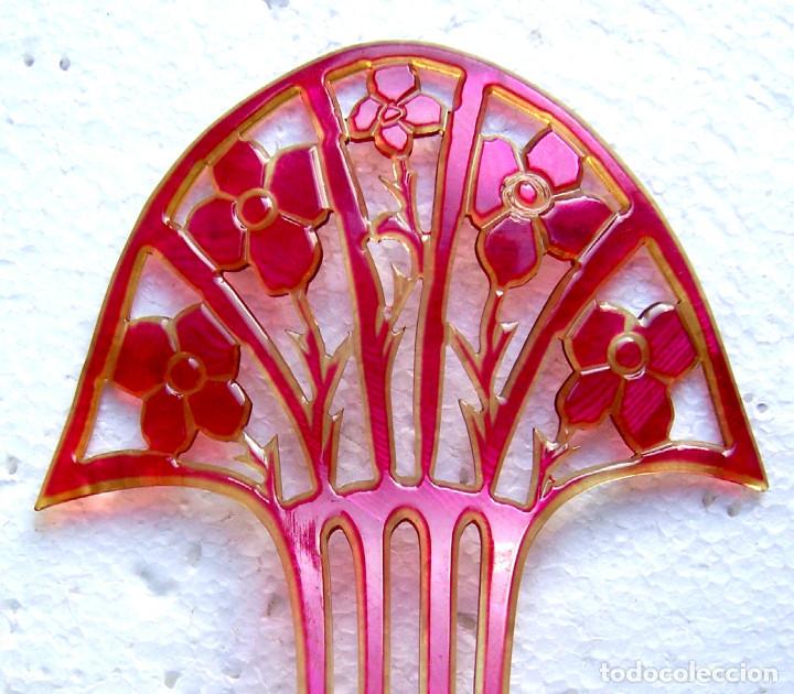 Antig&uuml;edades: Peineta en forma de abanico de celuloide rosa Art Deco - Foto 2