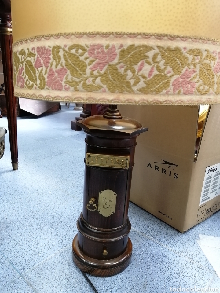 Antig&uuml;edades: L&aacute;mpara madera forma de buz&oacute;n - Foto 2
