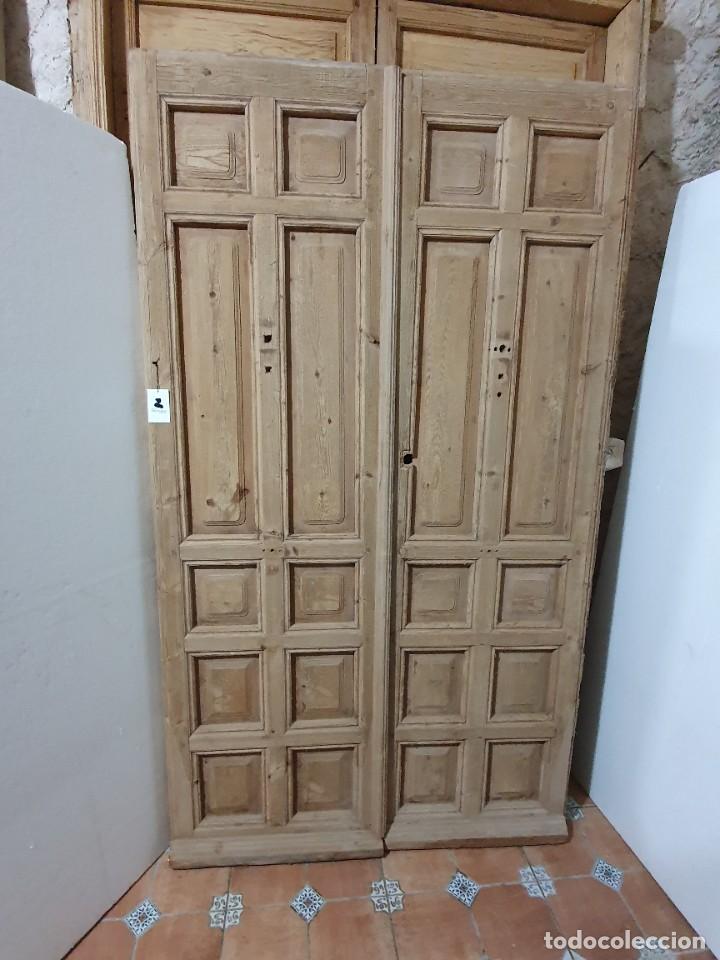 Antiquit&eacute;s: ANTIGUA PUERTA O PORTON DE EXTERIOR EN DOS HOJAS