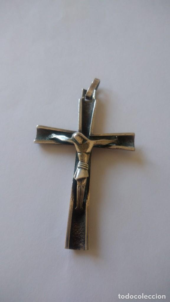 Antig&uuml;edades: CRUZ DE PLATA A&Ntilde;OS 70 - Foto 6
