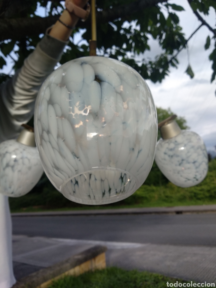 Antig&uuml;edades: L&aacute;mpara 3 tulipas murano - Foto 2